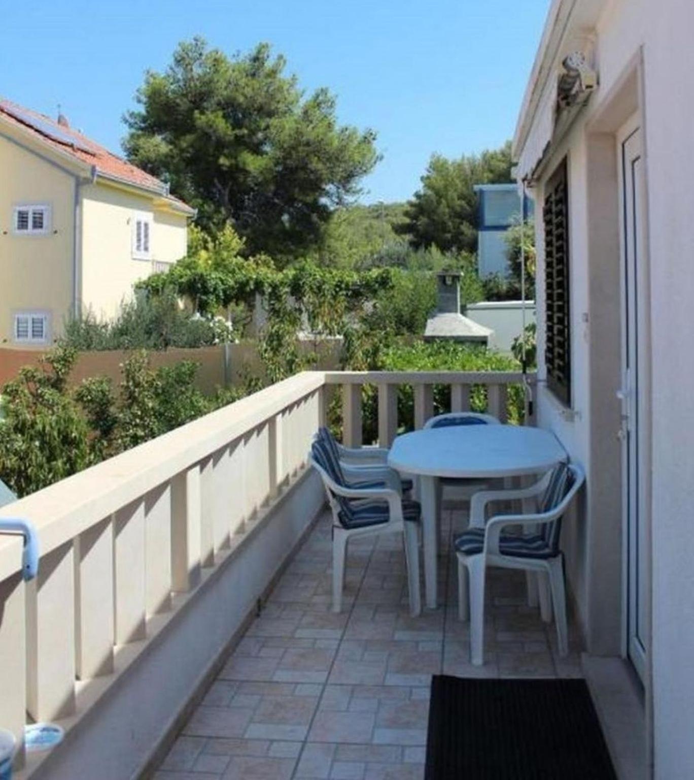 Apartment Marija Supetar Buitenkant foto