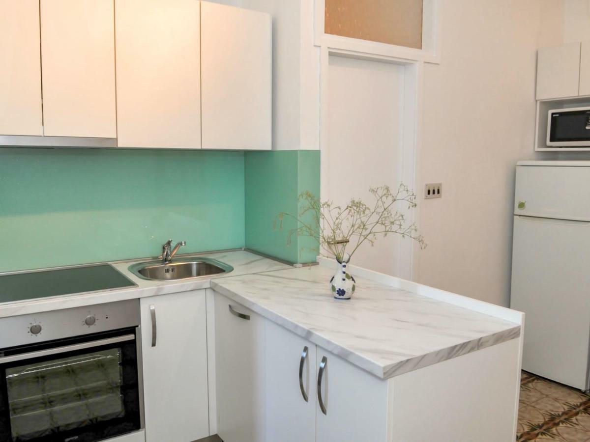 Apartment Marija Supetar Buitenkant foto